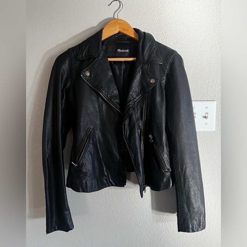 Madewell washed leather motorcycle jacket 
NWOT size medium never worn.